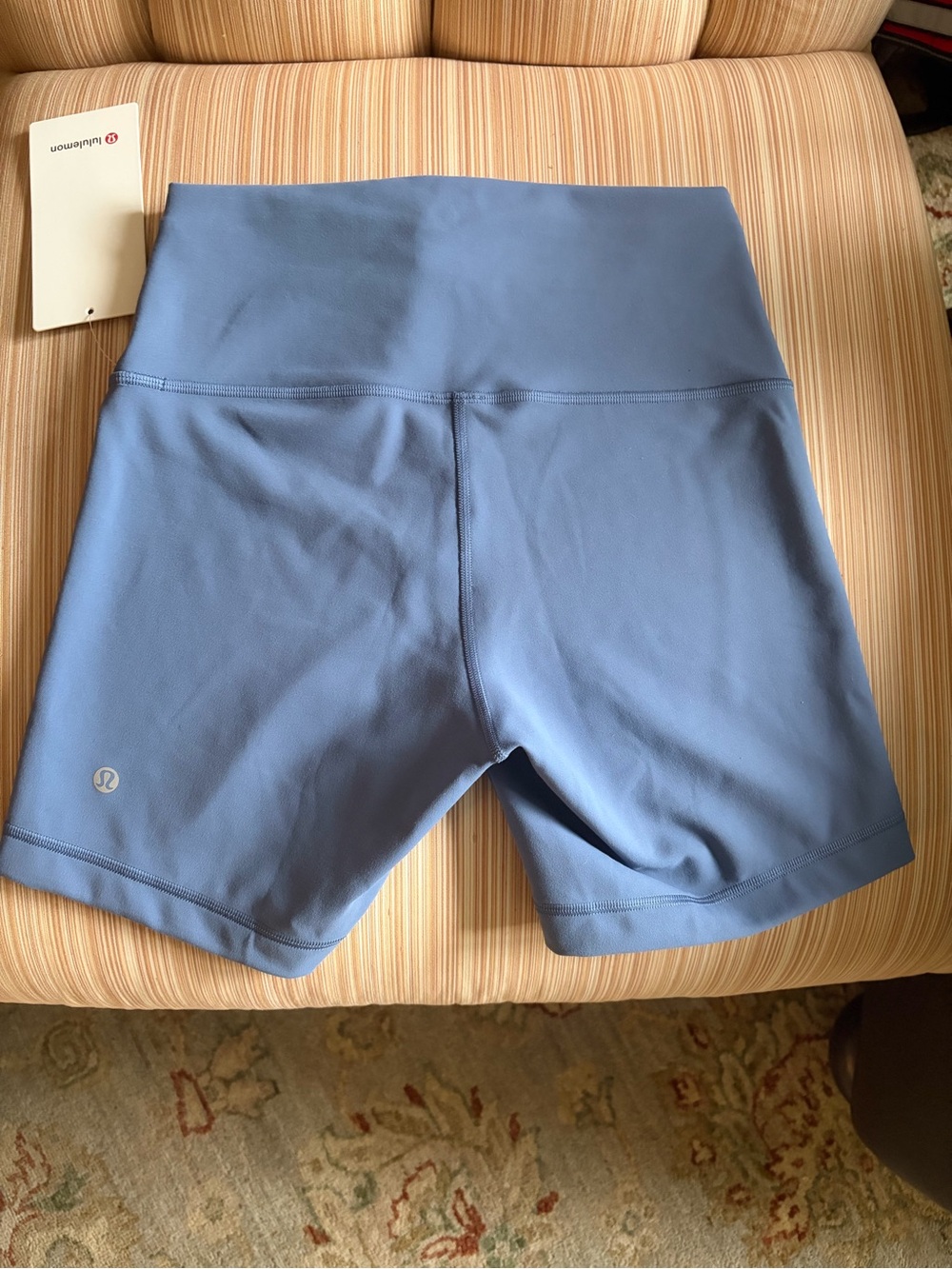 lululemon athletica High-Waist Periwinkle Bike Shorts NWT - Picture 2 of 3